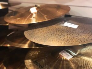 FAQ: Instrument Below a Cymbal